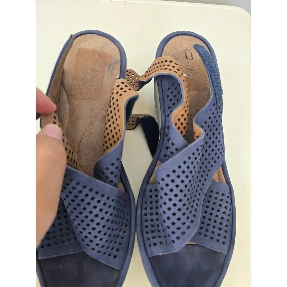 Clarks Artisan Suede Wedge Sandals Size 10 Blue Slingback Peep Toe Comfy